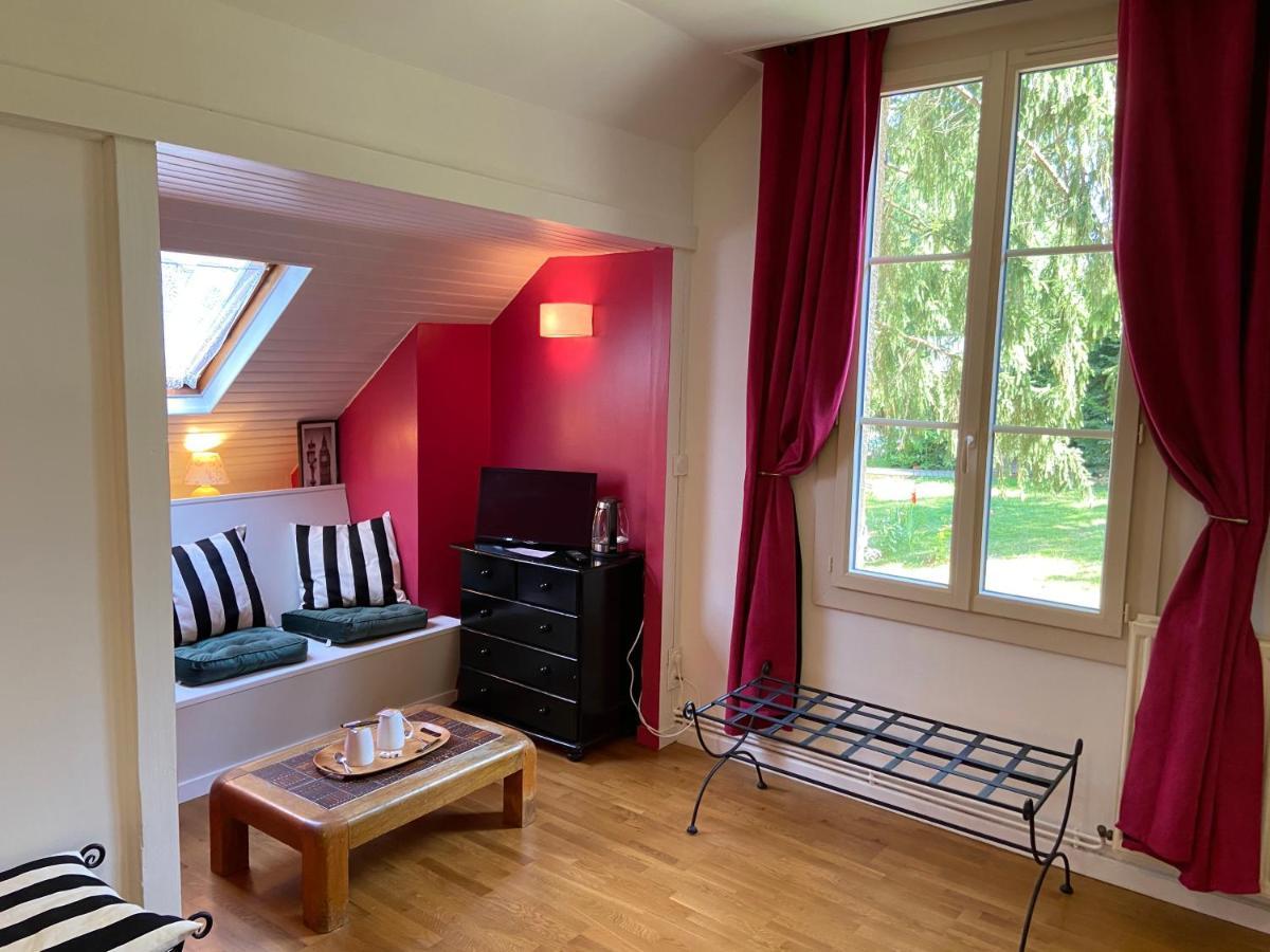 Le Moulin Calme Bed & Breakfast Luceau Ngoại thất bức ảnh