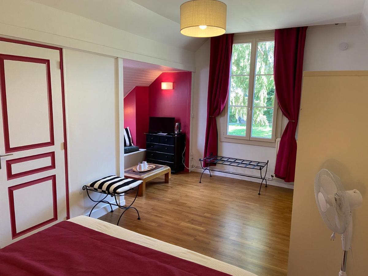 Le Moulin Calme Bed & Breakfast Luceau Ngoại thất bức ảnh