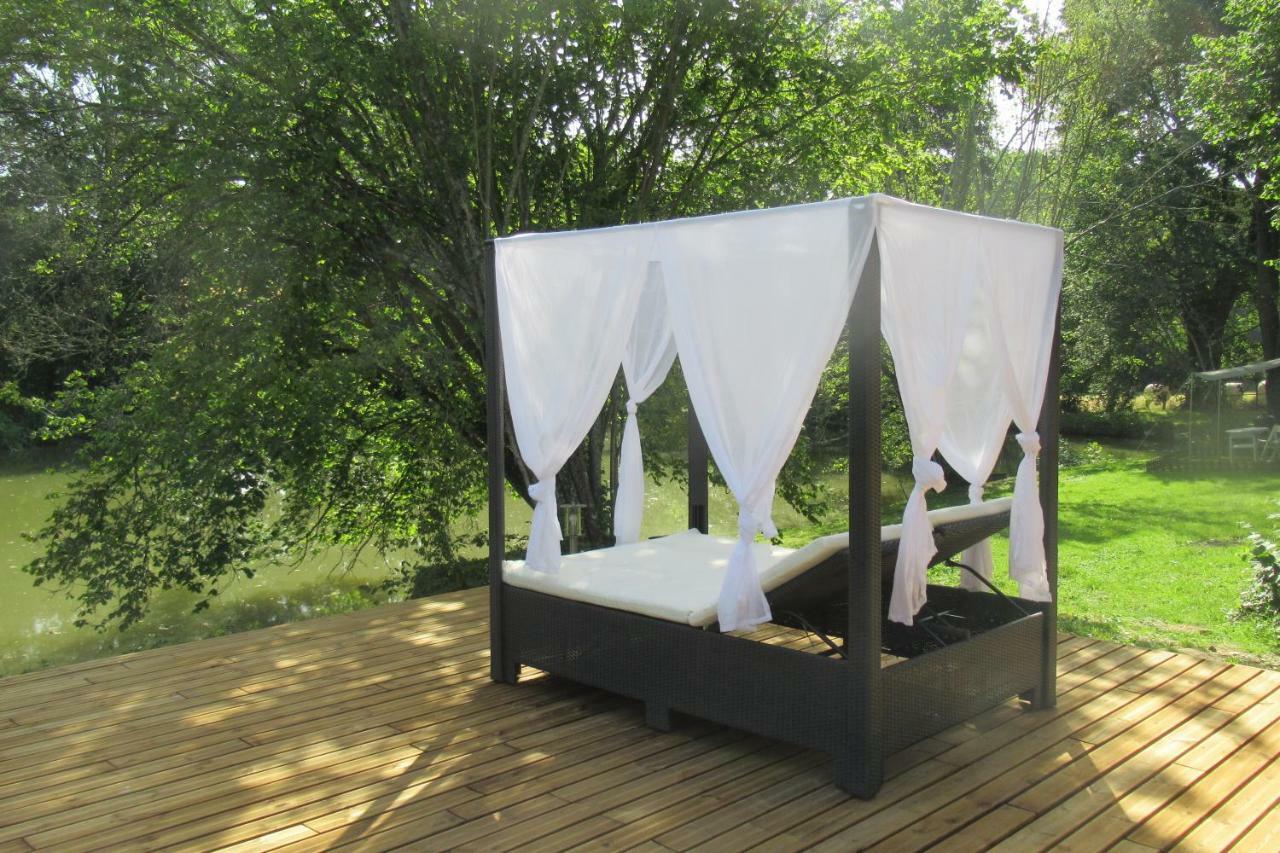 Le Moulin Calme Bed & Breakfast Luceau Ngoại thất bức ảnh
