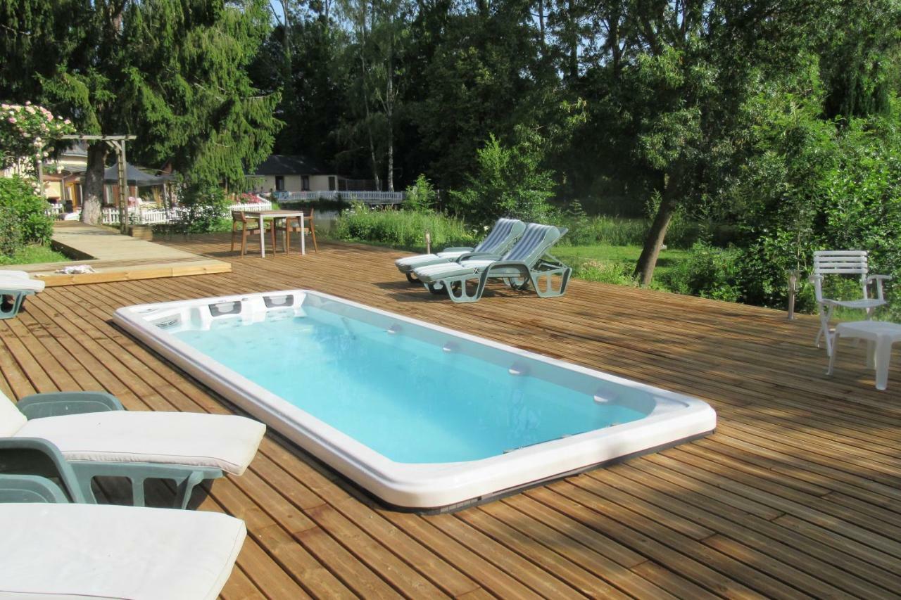 Le Moulin Calme Bed & Breakfast Luceau Ngoại thất bức ảnh