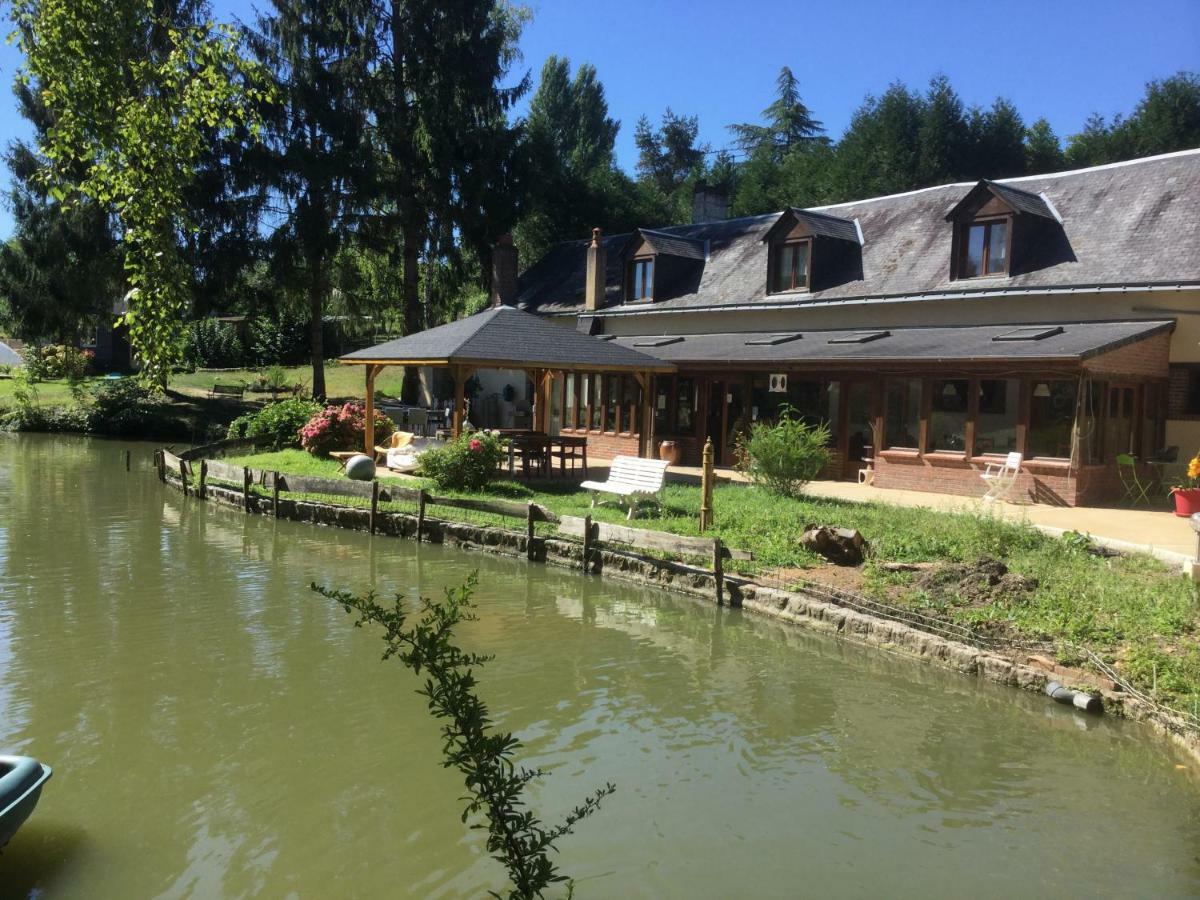 Le Moulin Calme Bed & Breakfast Luceau Ngoại thất bức ảnh